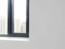 小区中间位置视野开阔采光充足