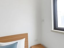 中间楼层,南北通透,视野宽阔,采光充足。交通便利