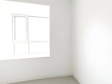 中间位置好 采光好 视野开阔 精装修 看房方便